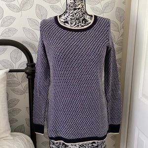 Women’s Talbots navy and white knit sweater